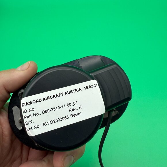 D60-3313-11-00-01 Diamond DA42-NG‎ Map Light Assembly - Picture 3 of 8